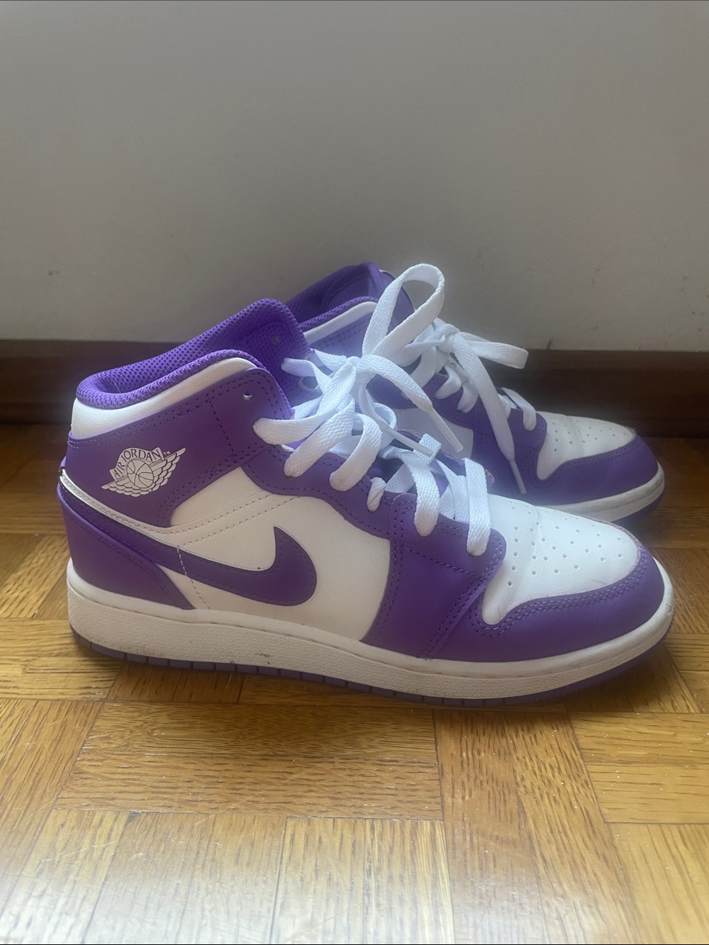 Jordan Kids White and Purple Mid-Top Sneakers